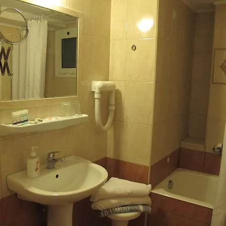 Solomou Hotel 3*